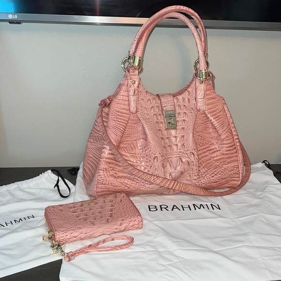 Brahmin purse and wallet set - Picture 2 of 16